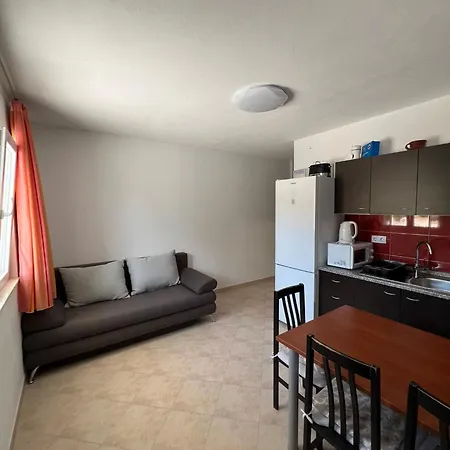 Apartman 5 Majba Zaglavice